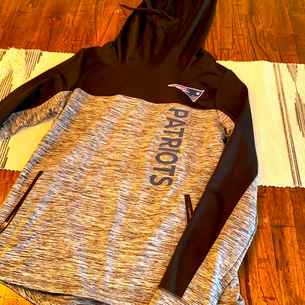 NWOT NFL Patriots Fleece Lined Hoodie